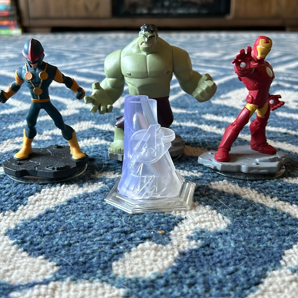 Disney Infinity Marvel toys